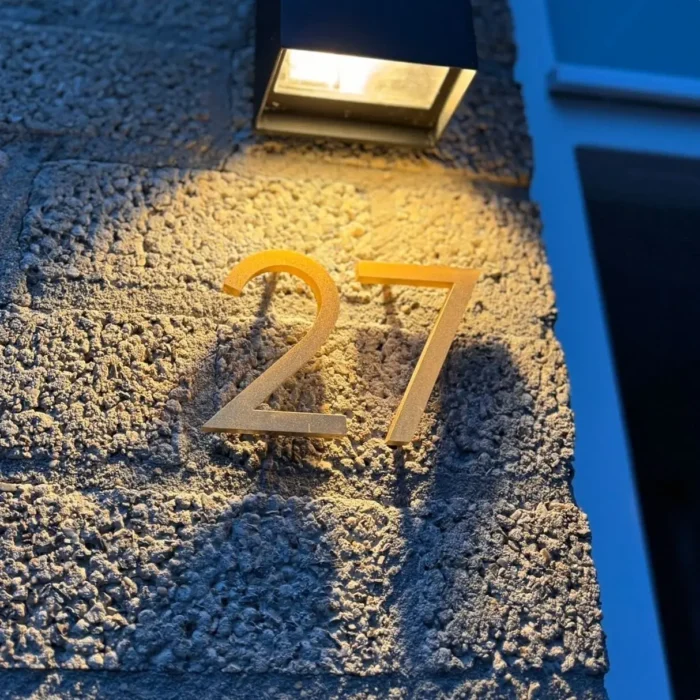 Numéro de maison doré 10 cm - numéro de maison moderne mat